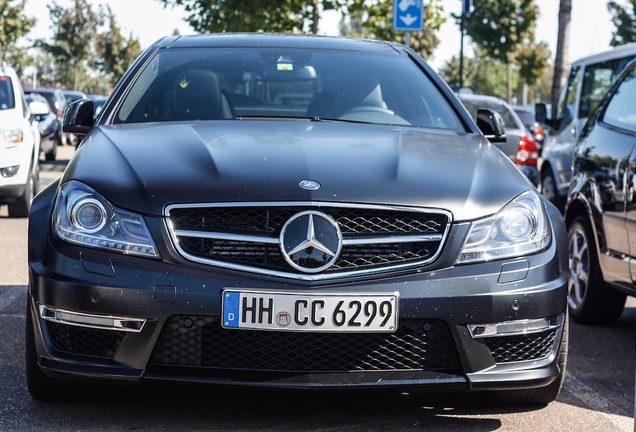 Mercedes-Benz C 63 AMG Coupé