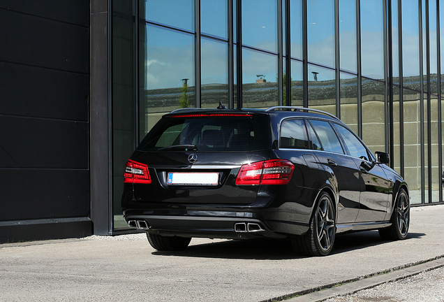 Mercedes-Benz E 63 AMG S212