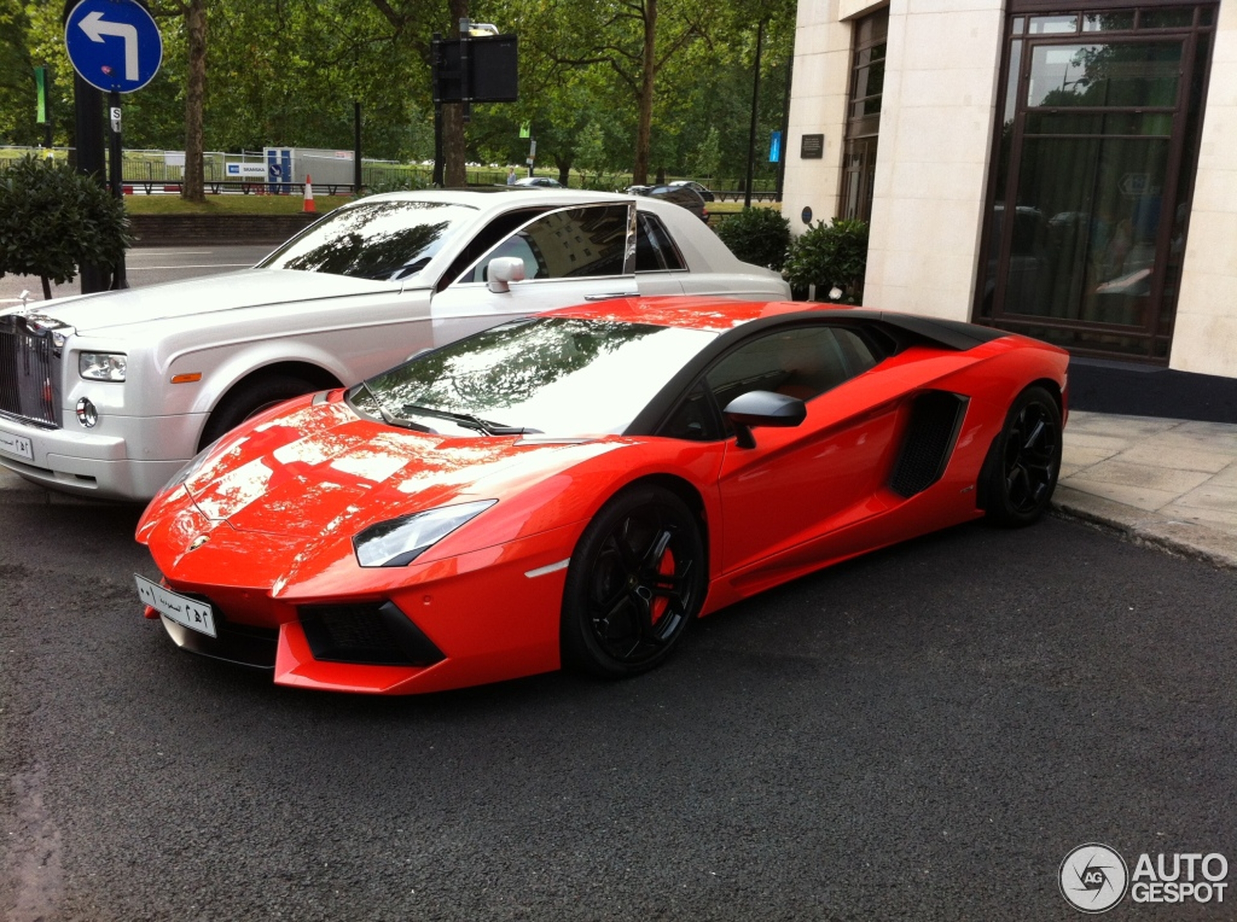 Lamborghini Aventador LP700-4