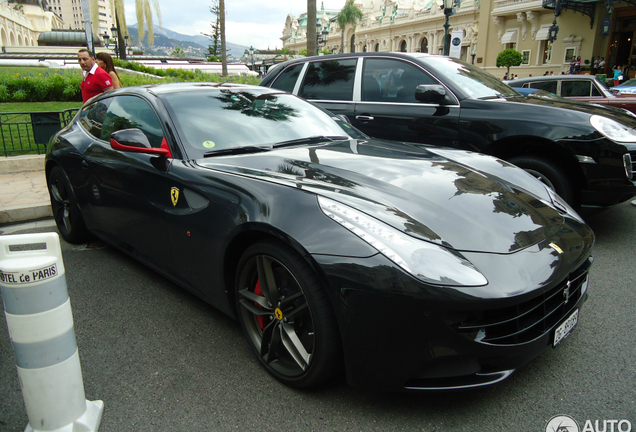 Ferrari FF