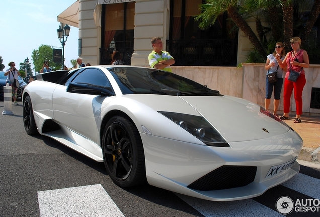 Lamborghini Murciélago LP640