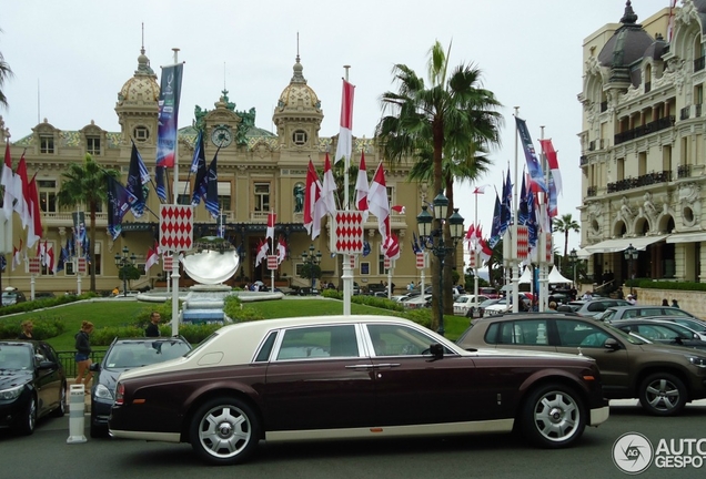 Rolls-Royce Phantom EWB