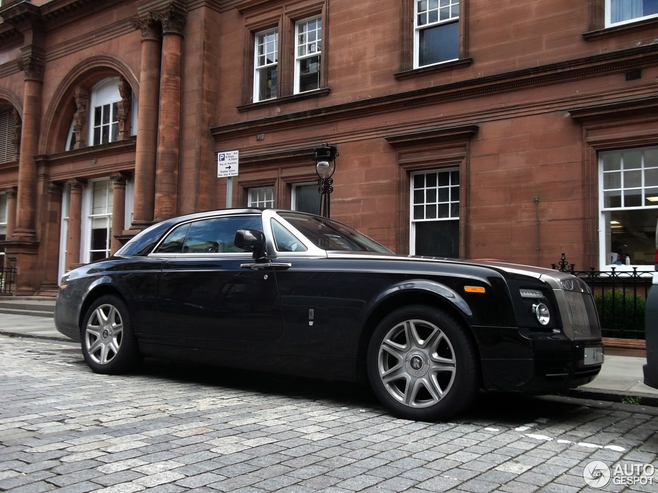 Rolls-Royce Phantom Coupé