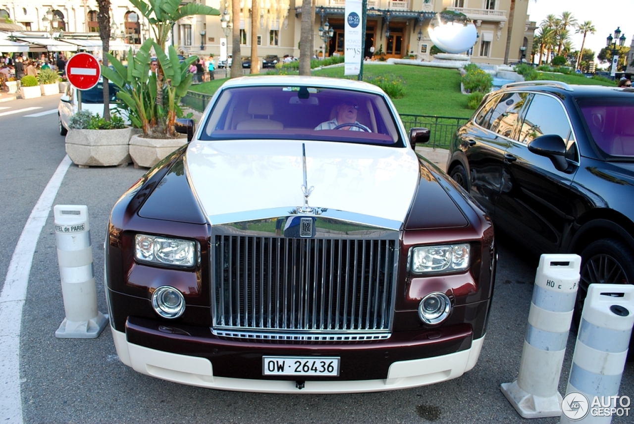 Rolls-Royce Phantom EWB