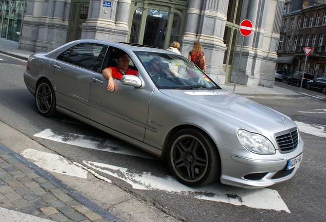 Mercedes-Benz S 65 AMG W220