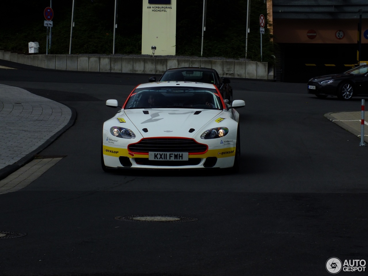 Aston Martin V8 Vantage N24