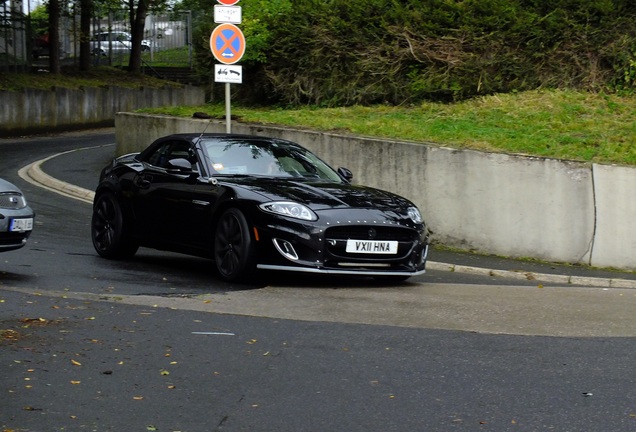 Jaguar F-TYPE R Convertible Mule