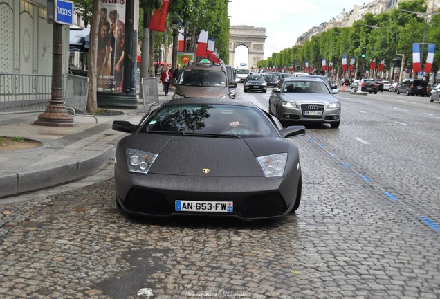 Lamborghini Murciélago LP640