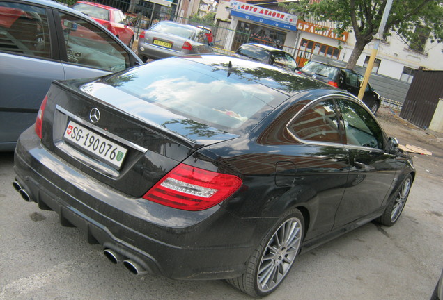 Mercedes-Benz C 63 AMG Coupé