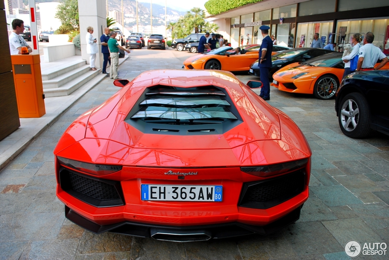 Lamborghini Aventador LP700-4