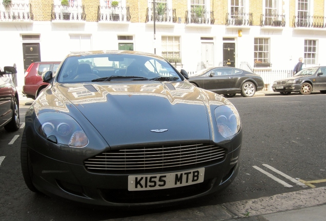 Aston Martin DB9