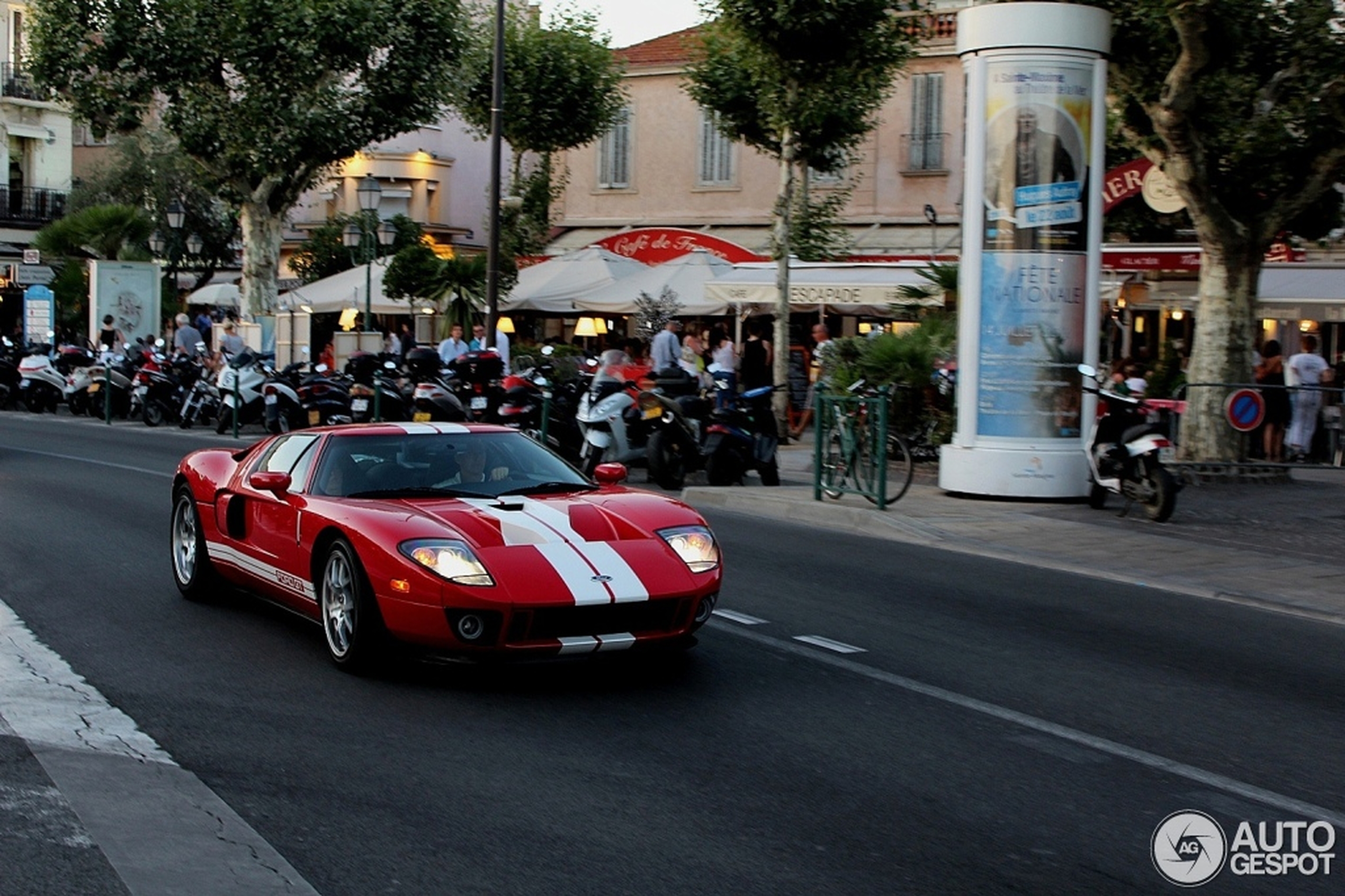 Ford GT