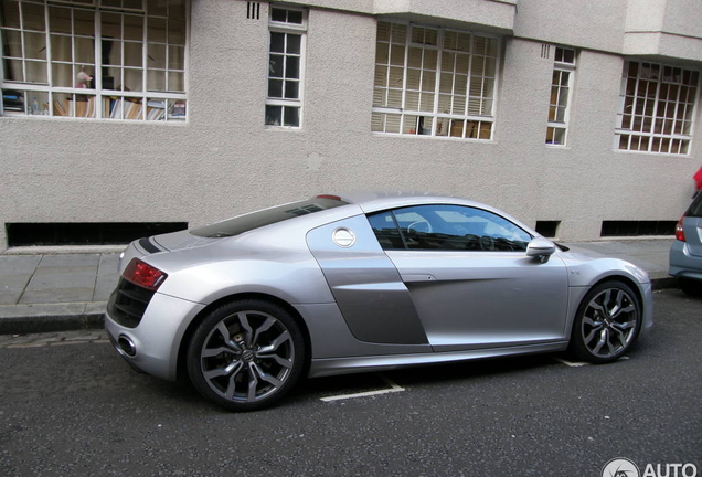 Audi R8 V10