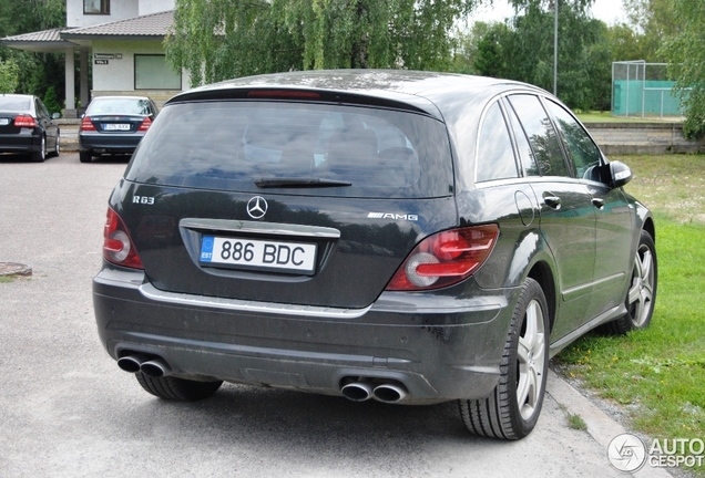 Mercedes-Benz R 63 AMG