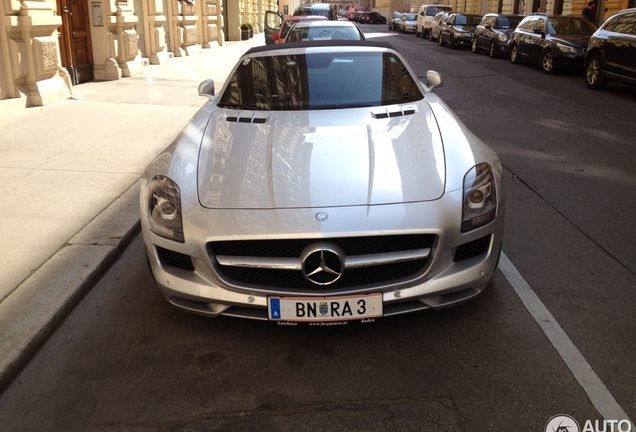 Mercedes-Benz SLS AMG Roadster