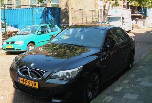 BMW M5 E60 2005