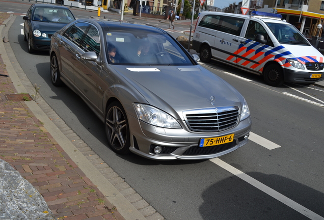 Mercedes-Benz S 63 AMG W221