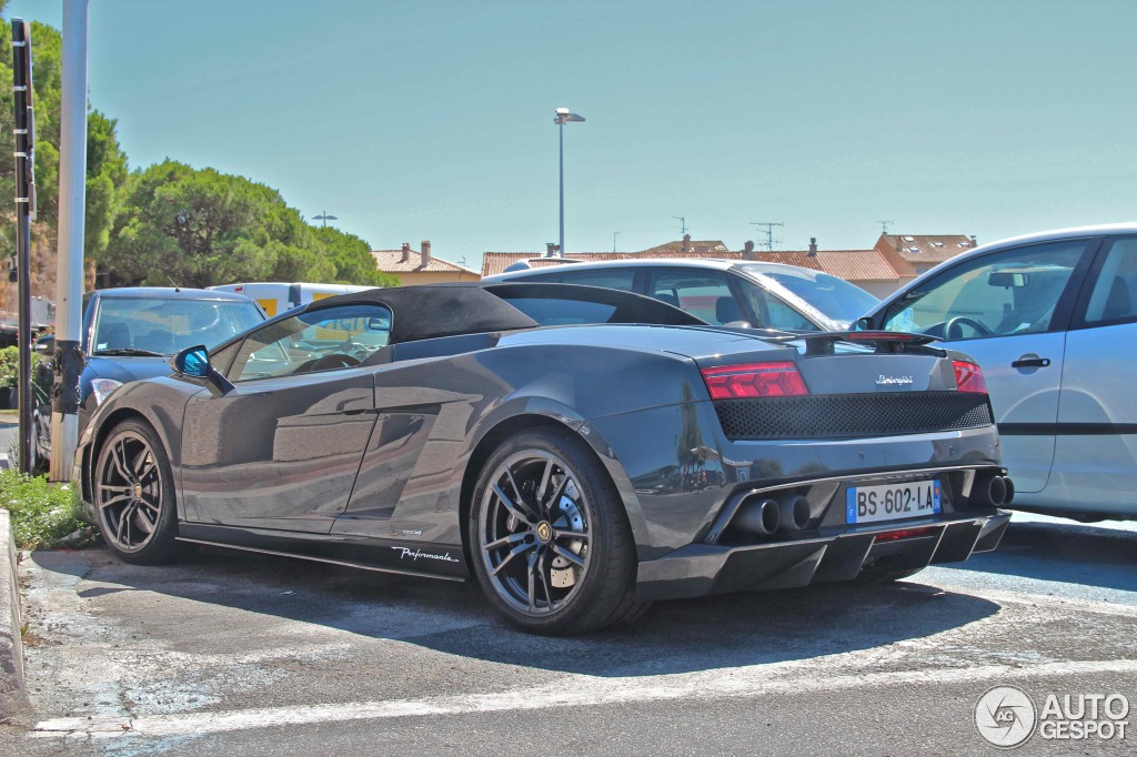 Lamborghini Gallardo LP570-4 Spyder Performante