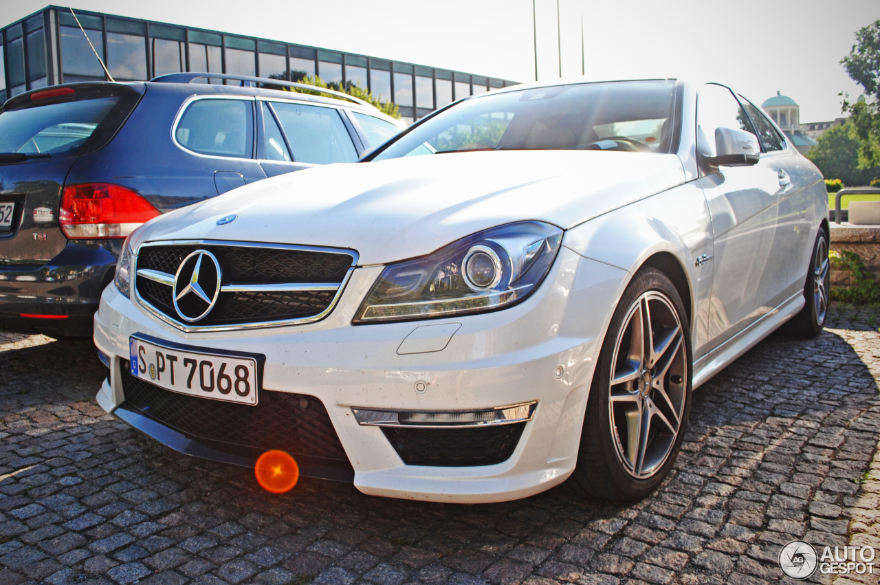 Mercedes-Benz C 63 AMG Coupé