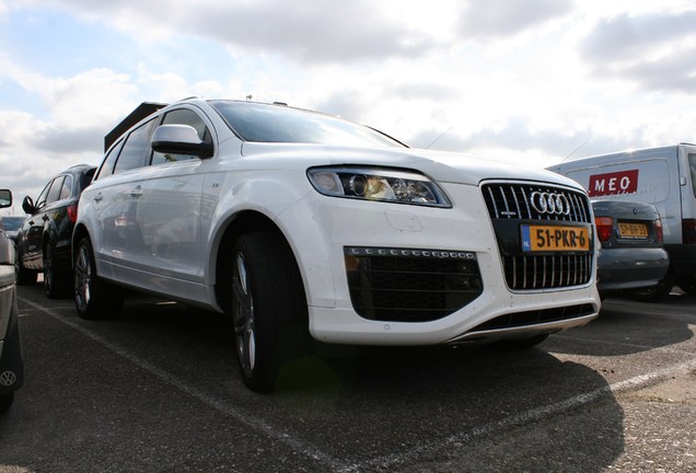 Audi Q7 V12 TDI