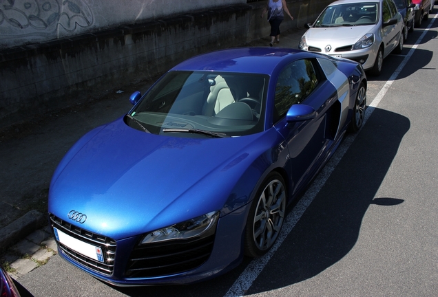 Audi R8 V10