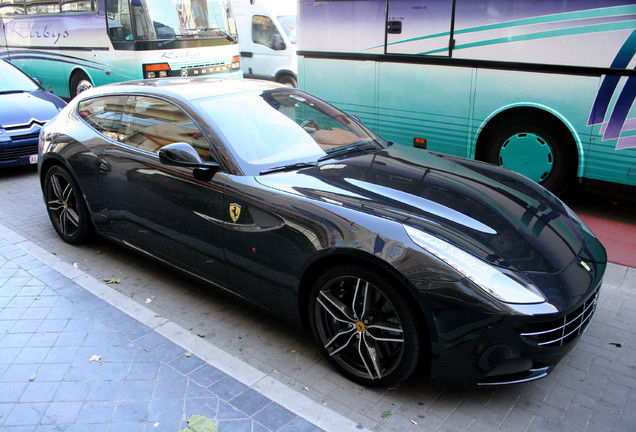 Ferrari FF