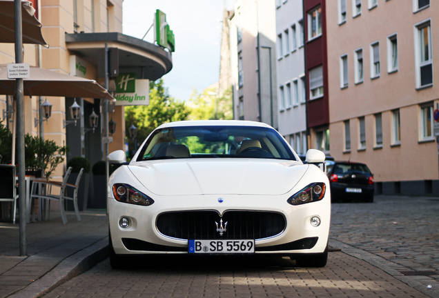 Maserati GranTurismo S Automatic