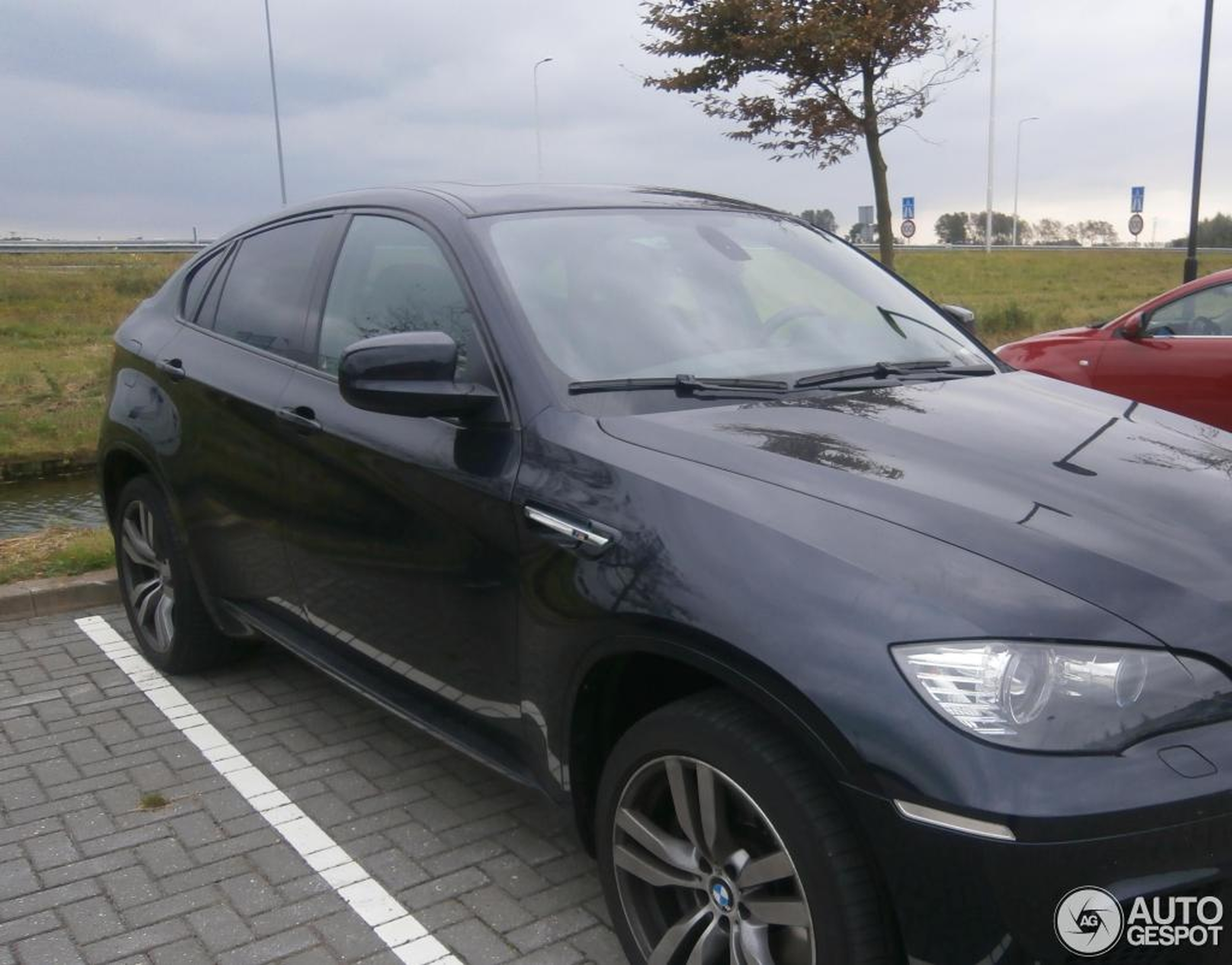 BMW X6 M E71