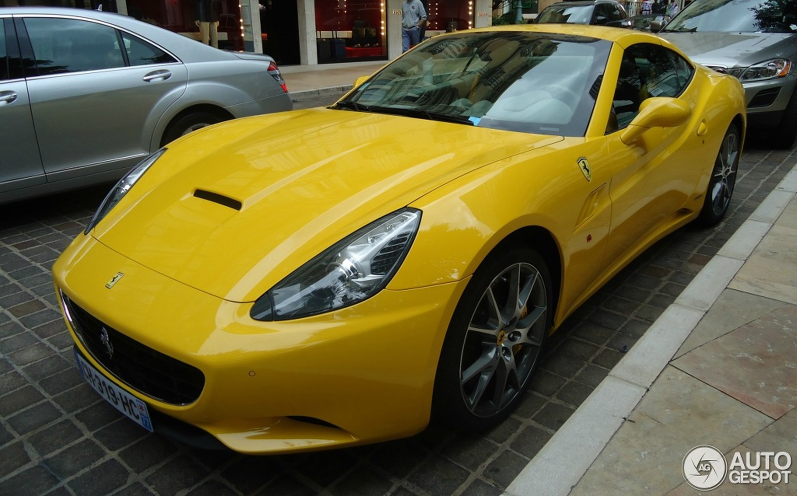 Ferrari California