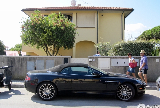 Aston Martin DB9 Volante