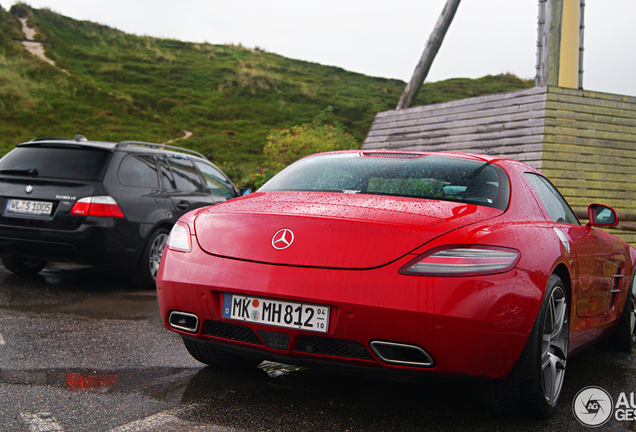 Mercedes-Benz SLS AMG