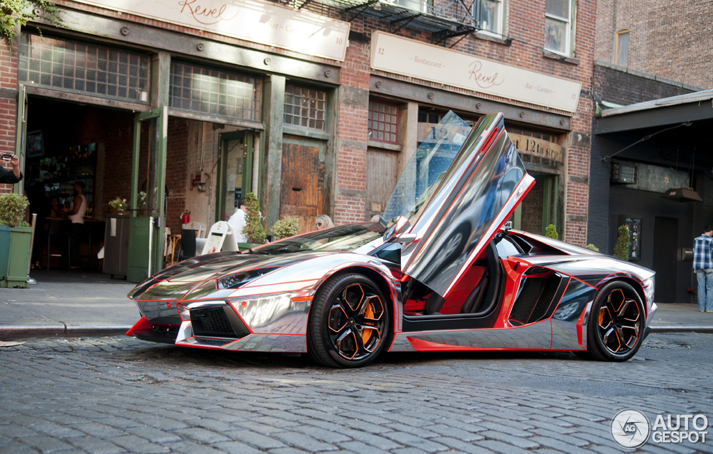 Lamborghini Aventador LP700-4