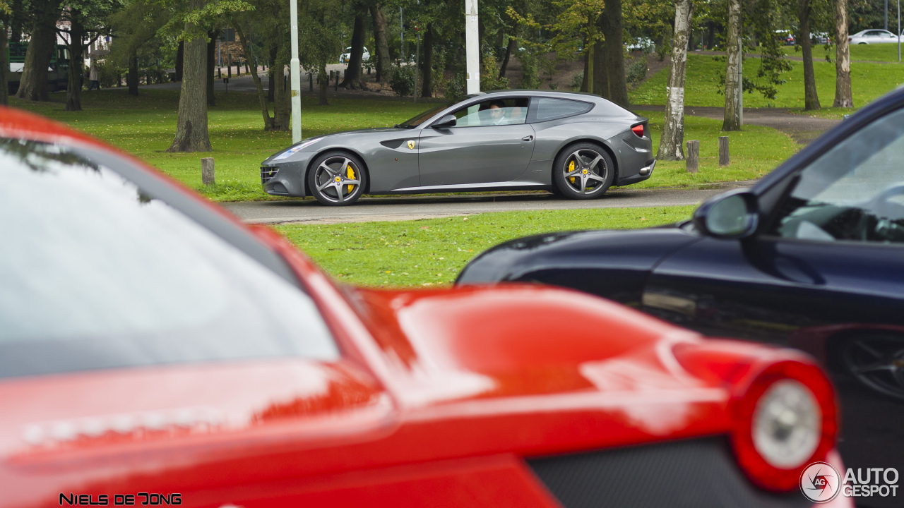 Ferrari FF