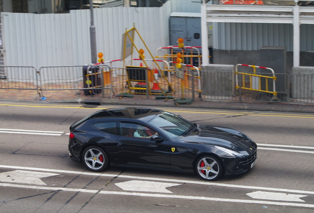 Ferrari FF