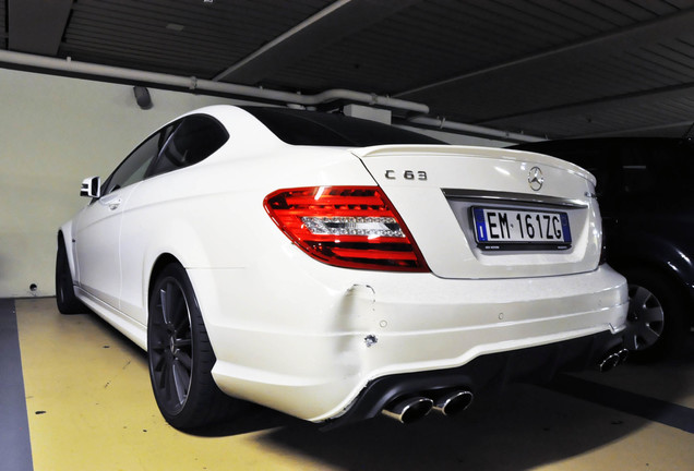 Mercedes-Benz C 63 AMG Coupé