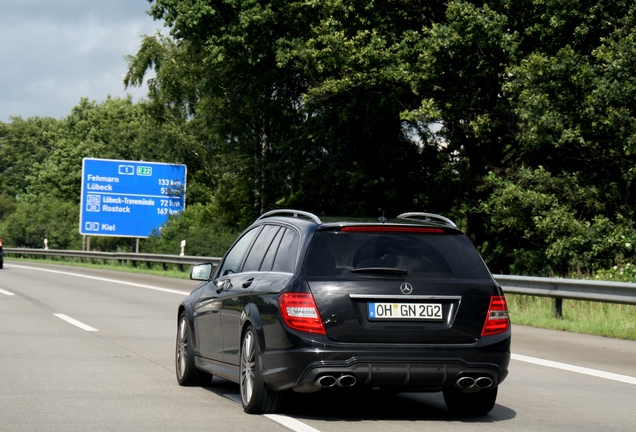 Mercedes-Benz C 63 AMG Estate 2012