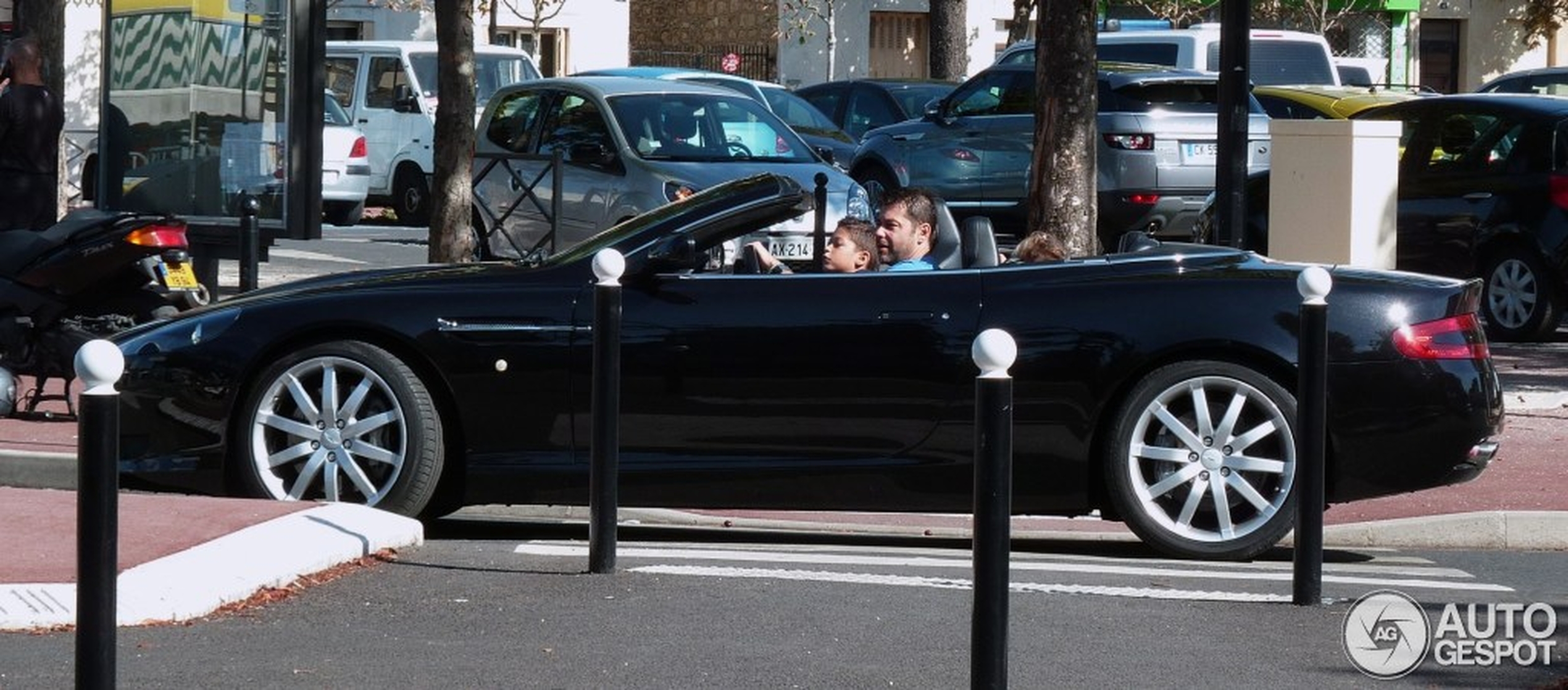 Aston Martin DB9 Volante