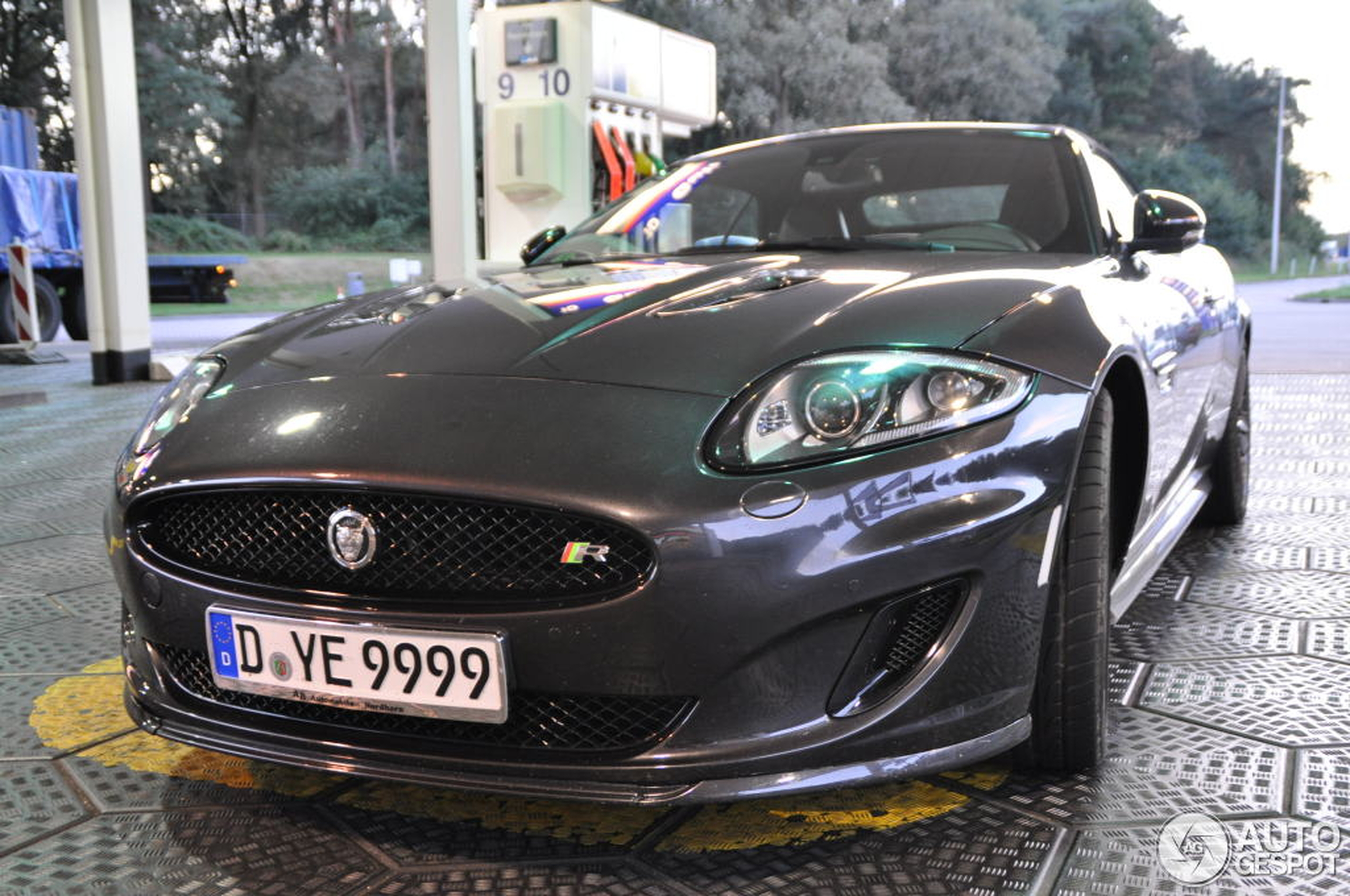 Jaguar XKR Convertible 2012