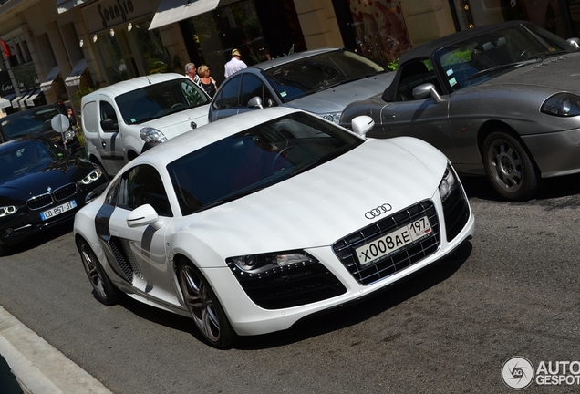 Audi R8 V10