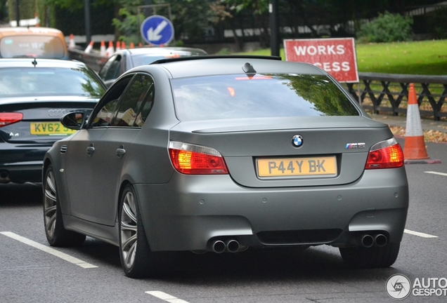 BMW M5 E60 2005