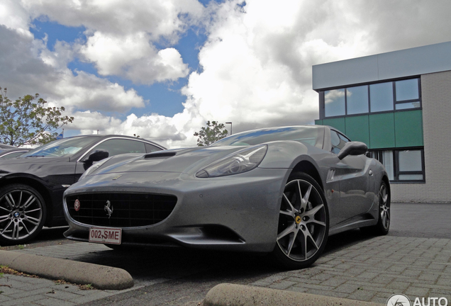 Ferrari California