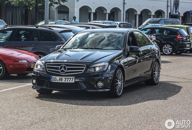 Mercedes-Benz C 63 AMG W204