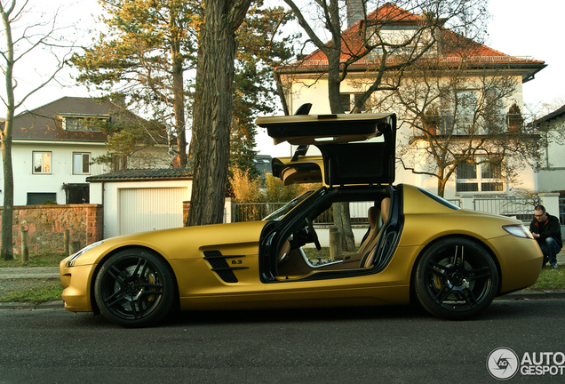 Mercedes-Benz SLS AMG