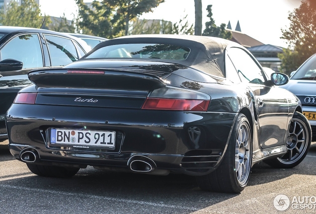 Porsche 996 Turbo Cabriolet