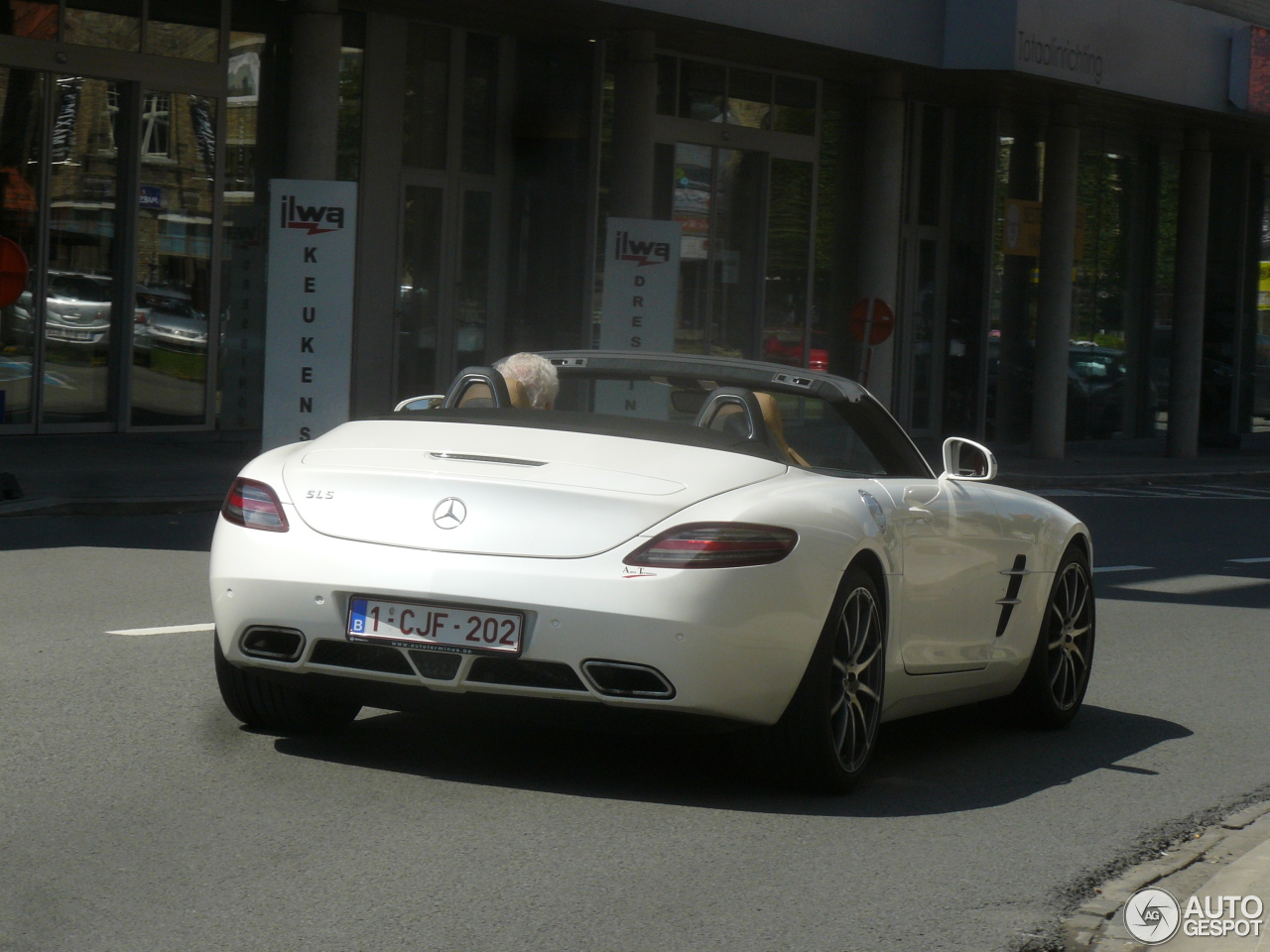 Mercedes-Benz SLS AMG Roadster