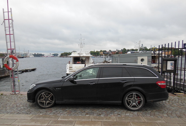 Mercedes-Benz E 63 AMG S212