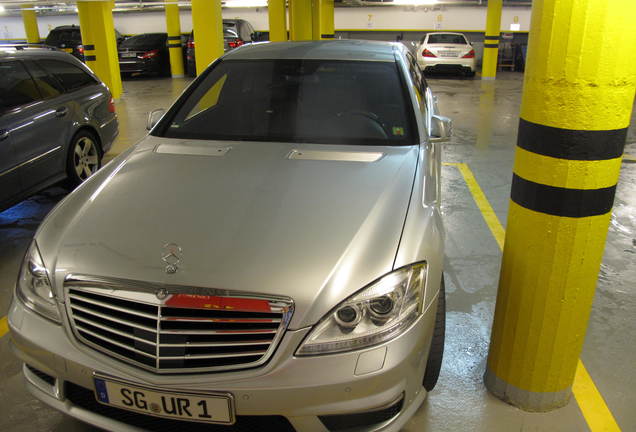 Mercedes-Benz S 63 AMG W221 2011