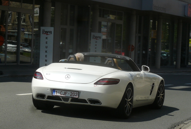 Mercedes-Benz SLS AMG Roadster