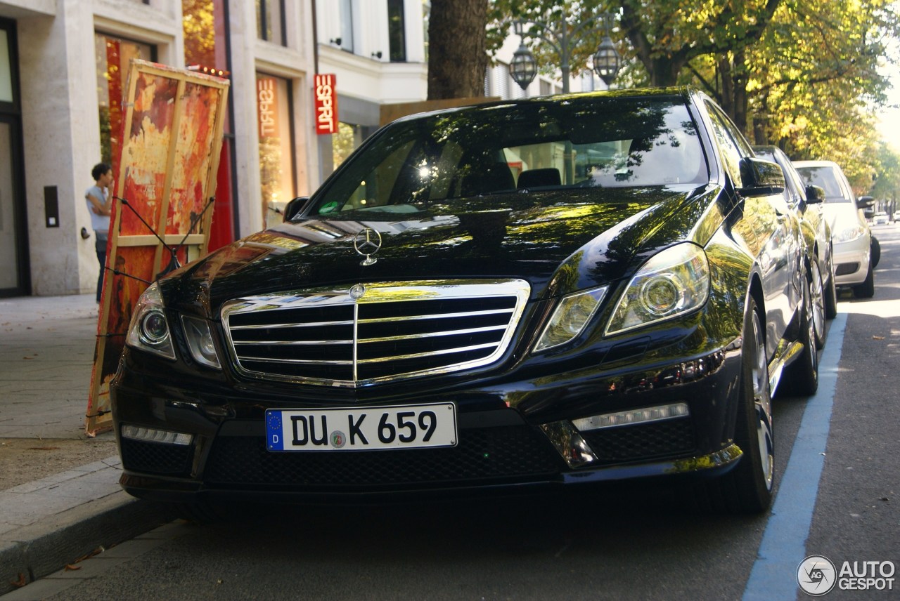 Mercedes-Benz E 63 AMG W212 V8 Biturbo