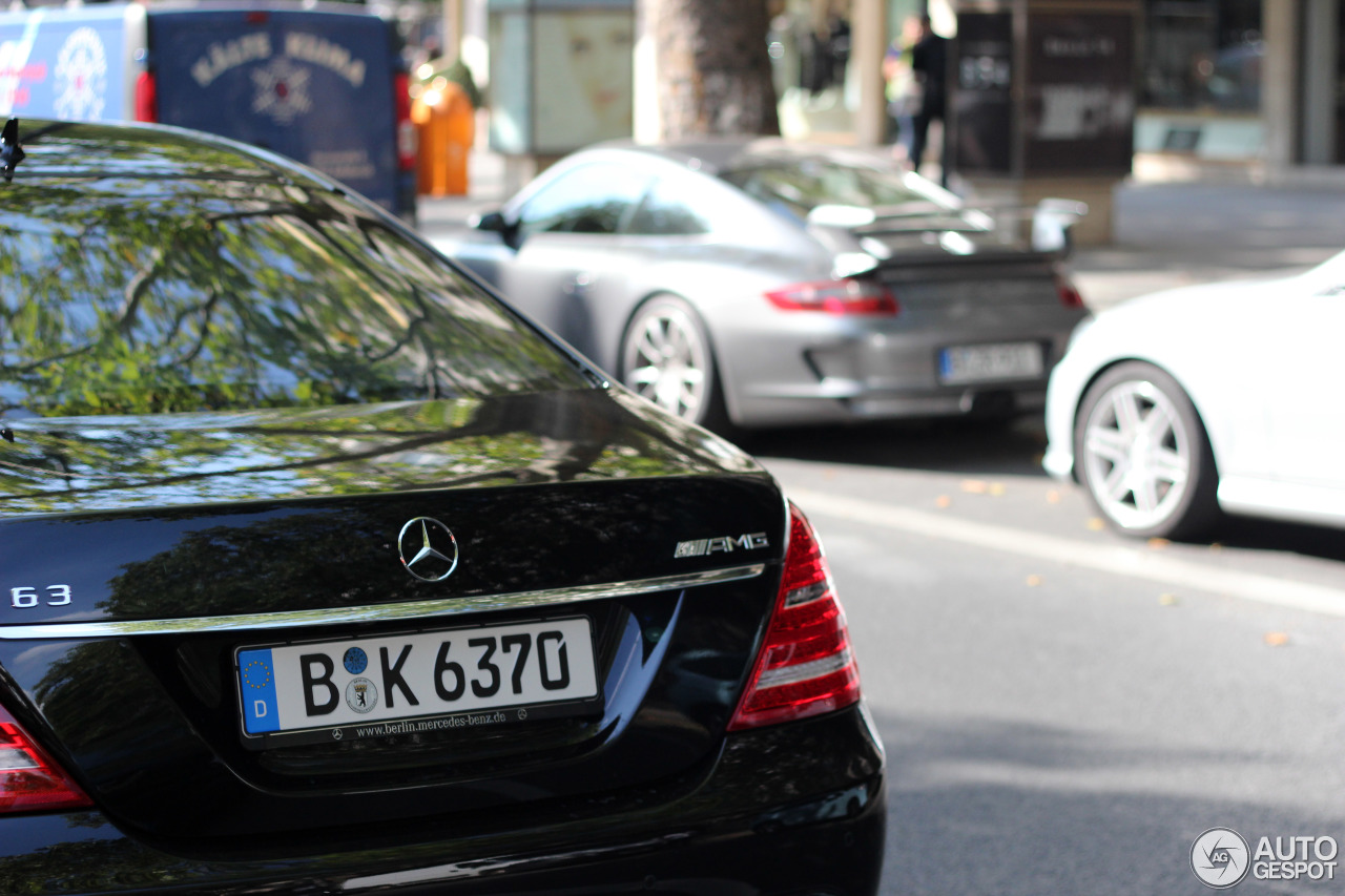 Mercedes-Benz S 63 AMG W221 2011